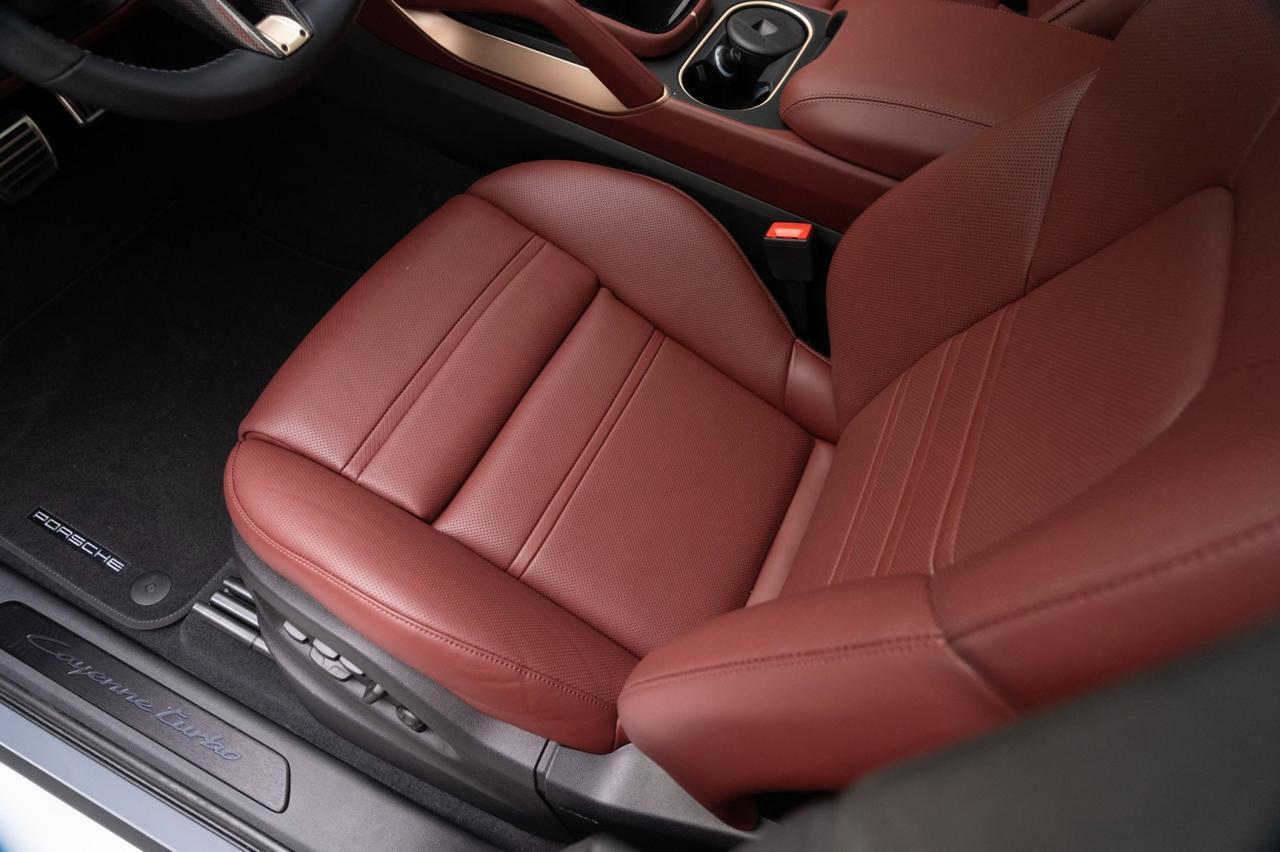 2025 Porsche Cayenne Turbo E-Hybrid Coupe Pompano Beach FL