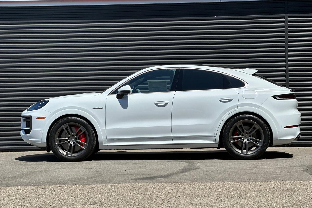 2025 Porsche Cayenne Turbo E-Hybrid Coupe San Luis Obispo CA