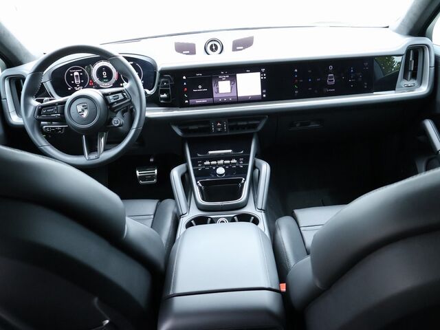 2025 Porsche Cayenne Turbo E-Hybrid Coupe Turbo Oshkosh WI