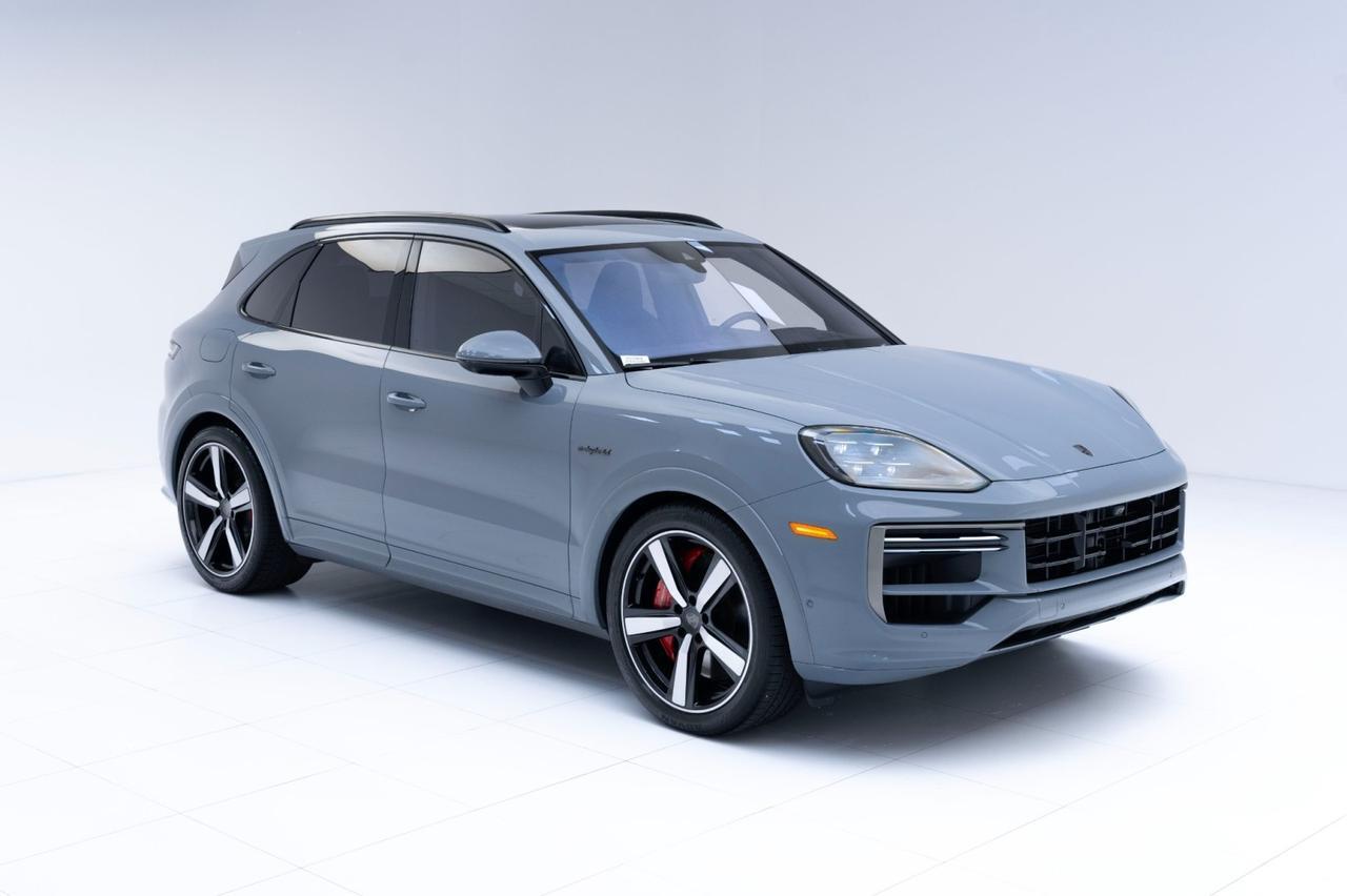 2025 Porsche Cayenne Turbo E-Hybrid Pompano Beach FL