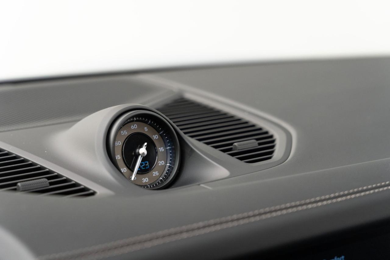 2025 Porsche Cayenne Turbo E-Hybrid Pompano Beach FL