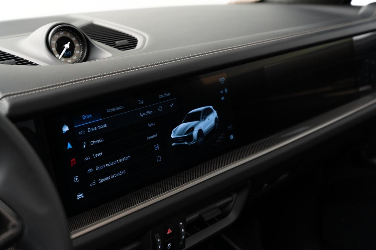 2025 Porsche Cayenne Turbo E-Hybrid Pompano Beach FL