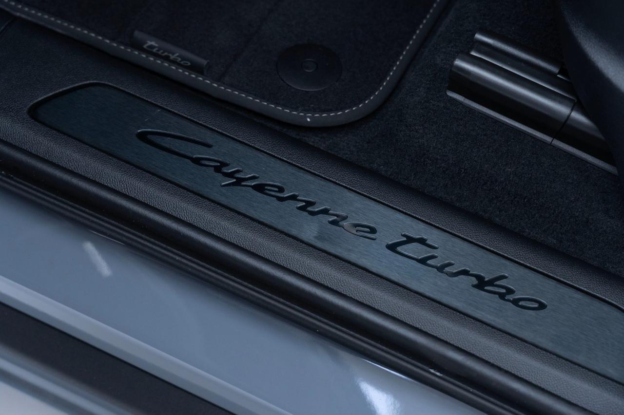 2025 Porsche Cayenne Turbo E-Hybrid Pompano Beach FL
