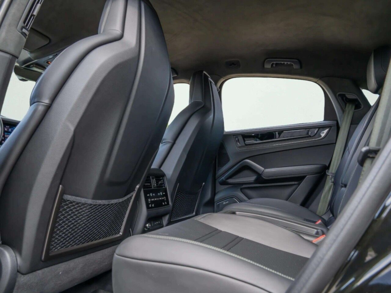 2025 Porsche Cayenne Turbo GT - PTS Dark Olive Metallic San Antonio TX