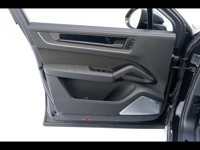 2025 Porsche Cayenne Turbo GT Pompano Beach FL