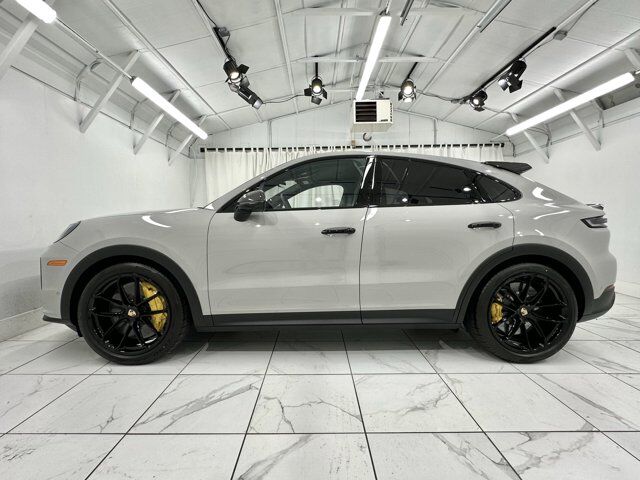 2025 Porsche Cayenne Turbo Gt Newark DE