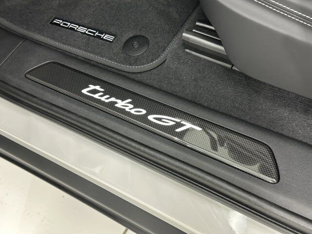 2025 Porsche Cayenne Turbo Gt Newark DE