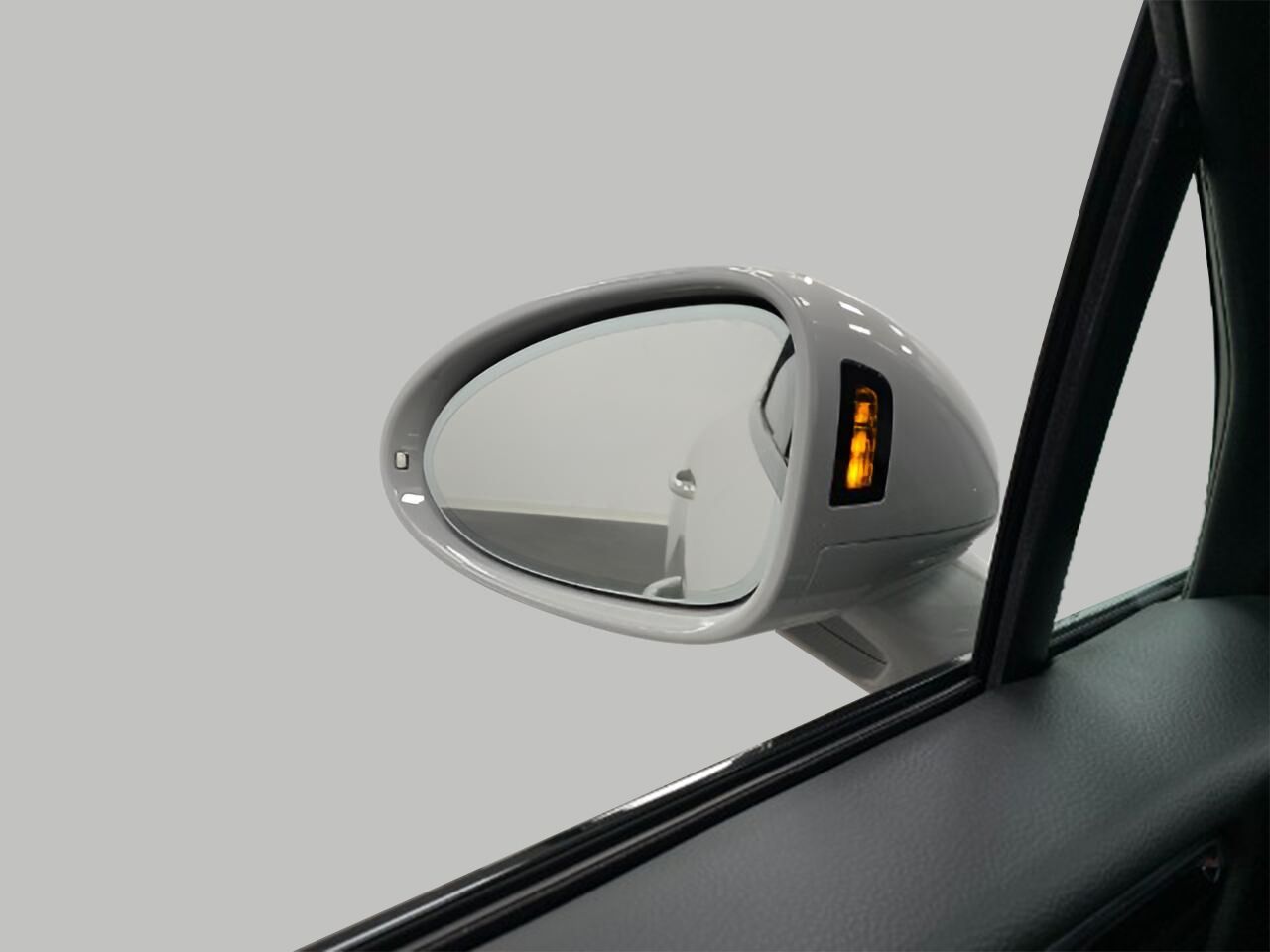 2025 Porsche Macan Appleton WI