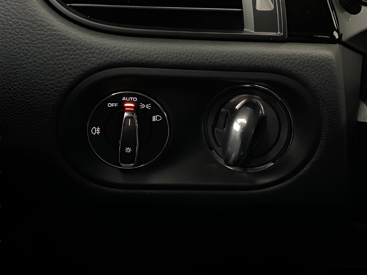 2025 Porsche Macan Appleton WI