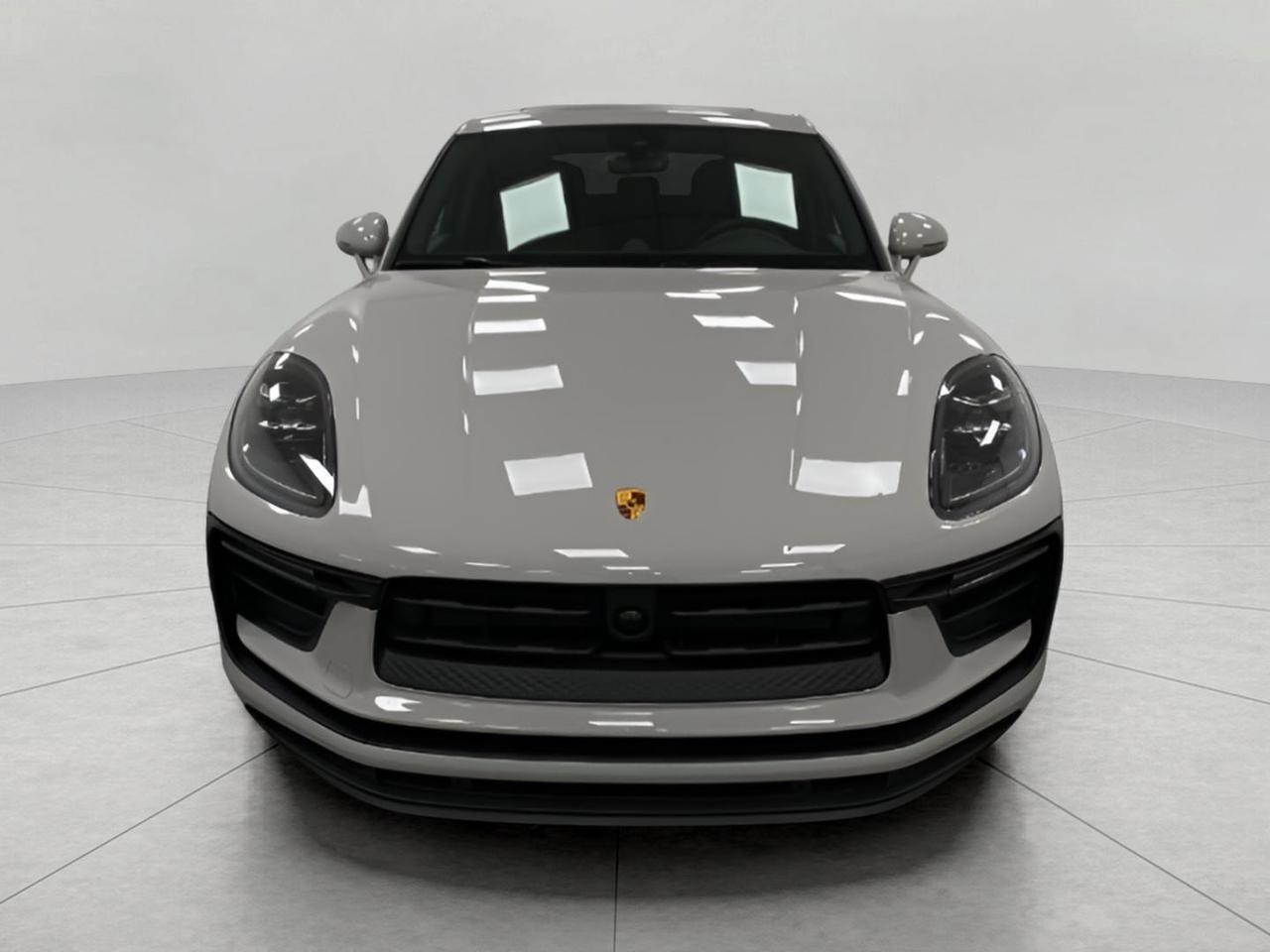 2025 Porsche Macan Appleton WI