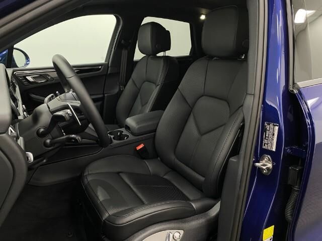 2025 Porsche Macan Appleton WI