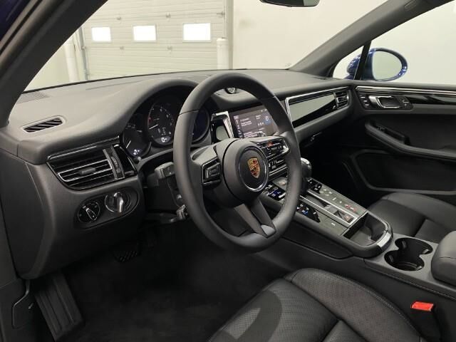 2025 Porsche Macan Appleton WI