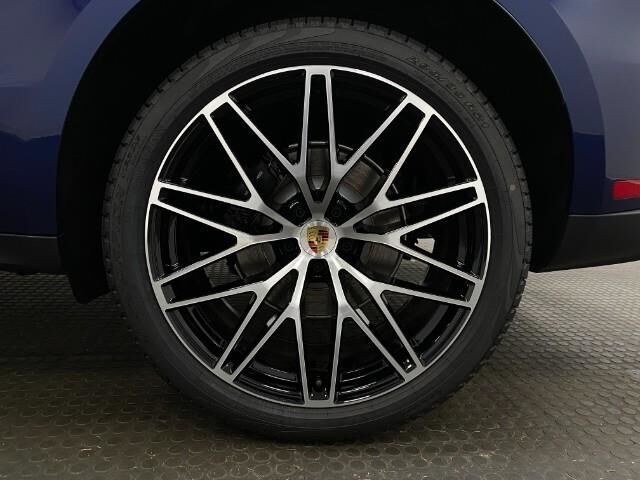 2025 Porsche Macan Appleton WI