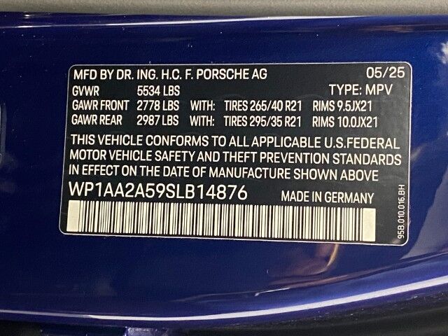 2025 Porsche Macan Appleton WI