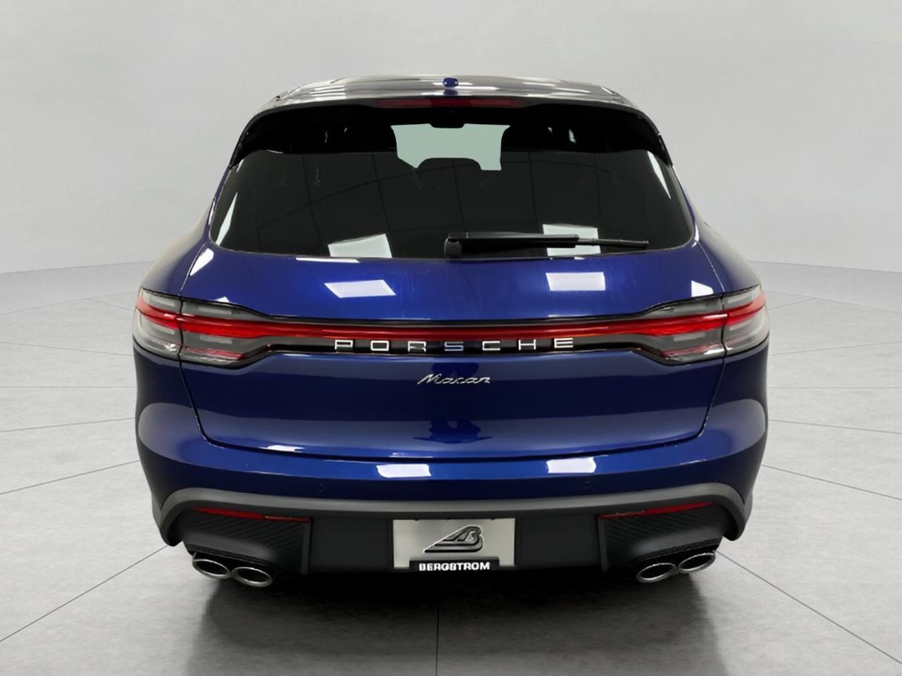 2025 Porsche Macan Appleton WI