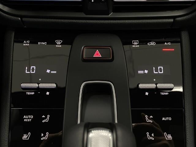 2025 Porsche Macan Appleton WI