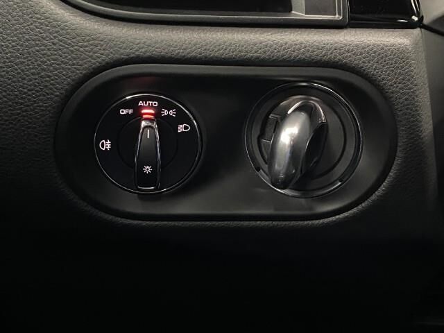 2025 Porsche Macan Appleton WI