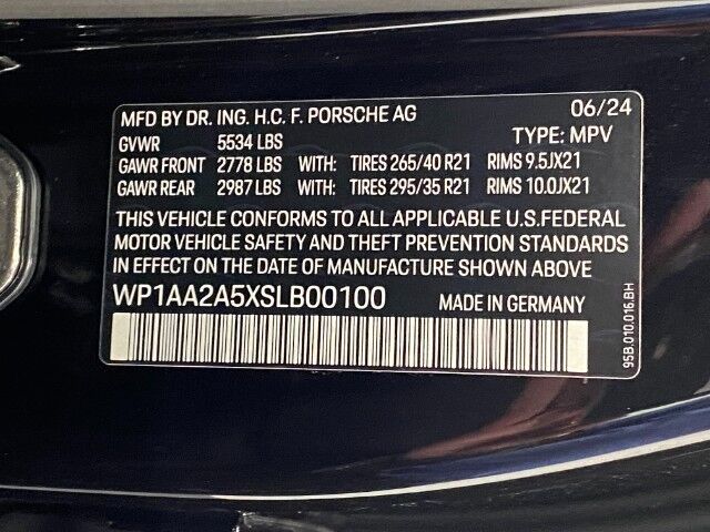 2025 Porsche Macan Appleton WI