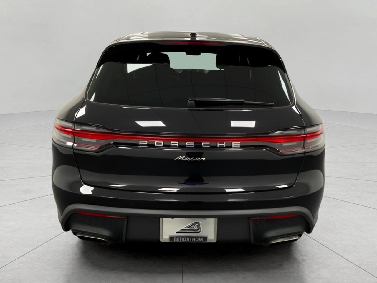 2025 Porsche Macan Appleton WI