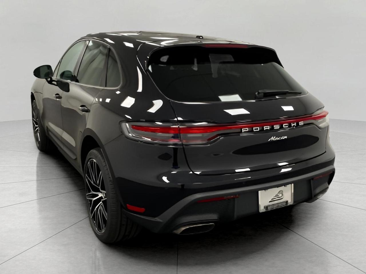 2025 Porsche Macan Appleton WI