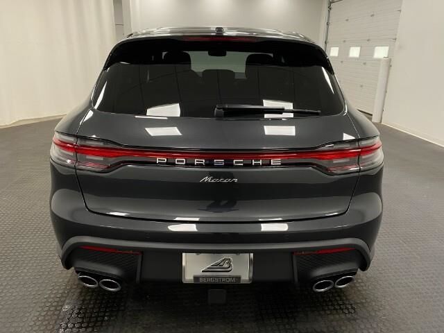 2025 Porsche Macan Appleton WI