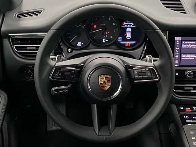 2025 Porsche Macan Appleton WI