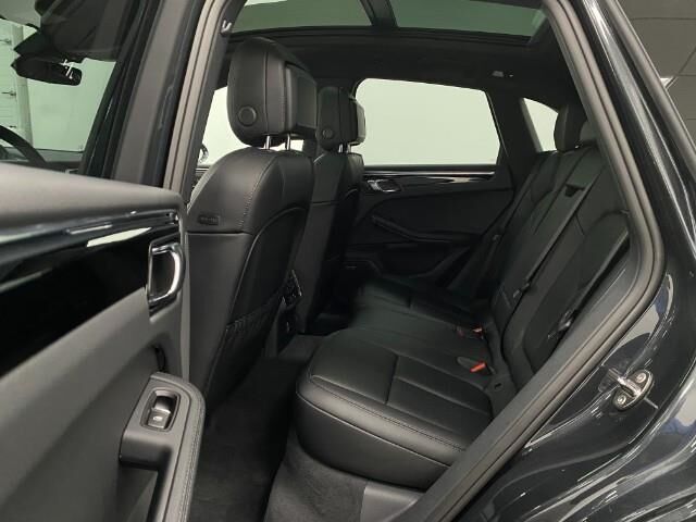 2025 Porsche Macan Appleton WI