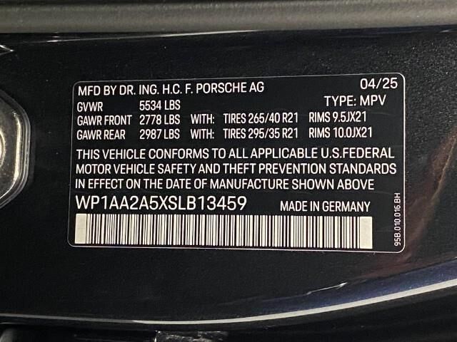 2025 Porsche Macan Appleton WI