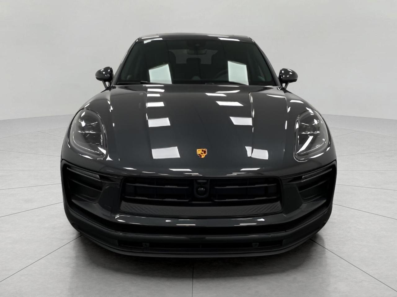 2025 Porsche Macan Appleton WI