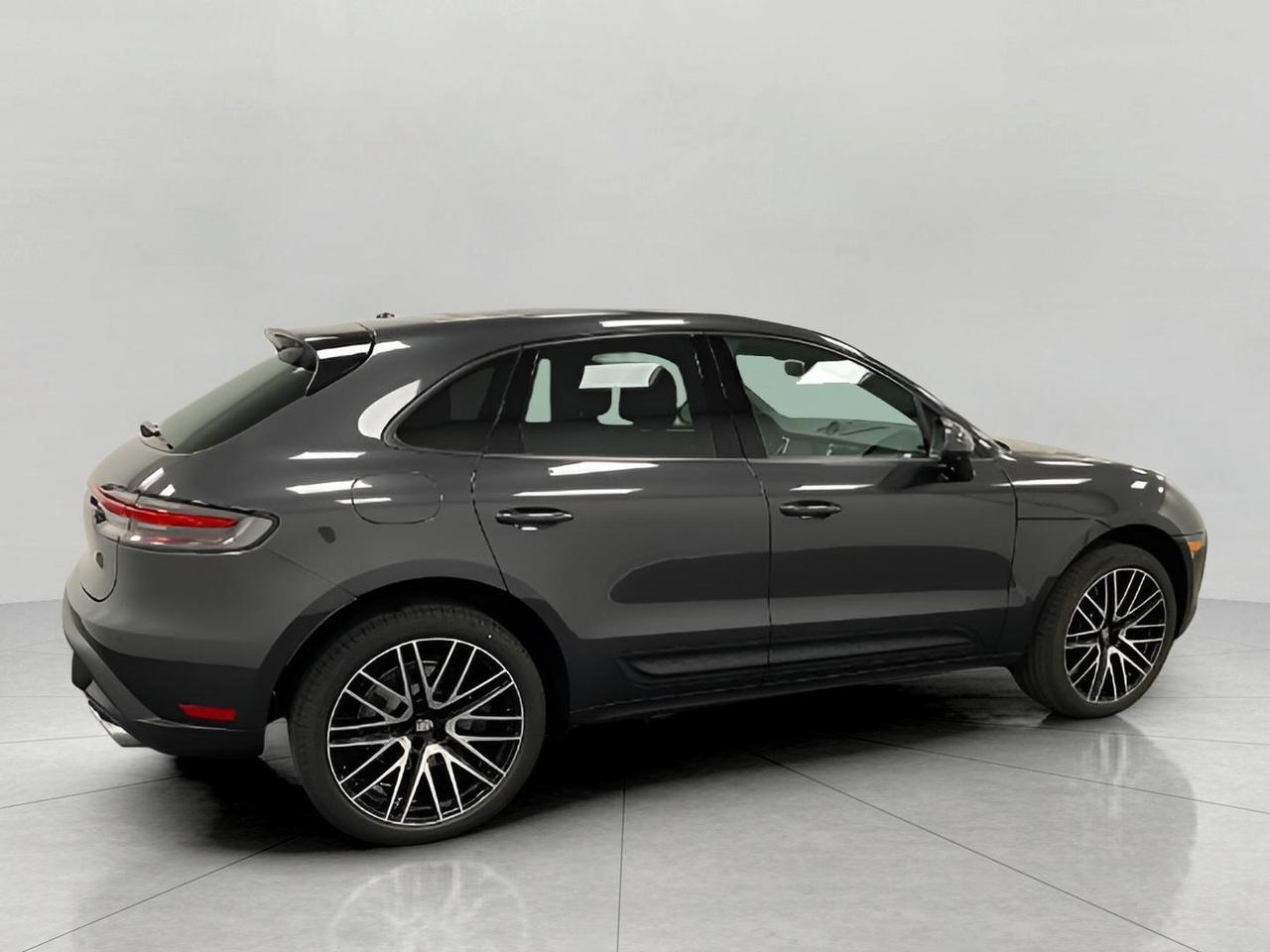 2025 Porsche Macan Appleton WI