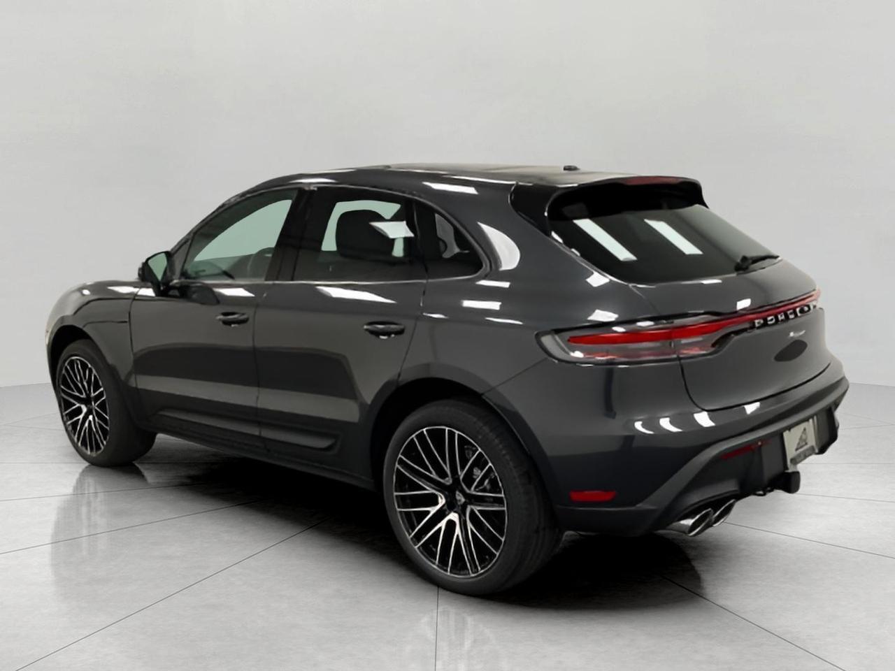 2025 Porsche Macan Appleton WI