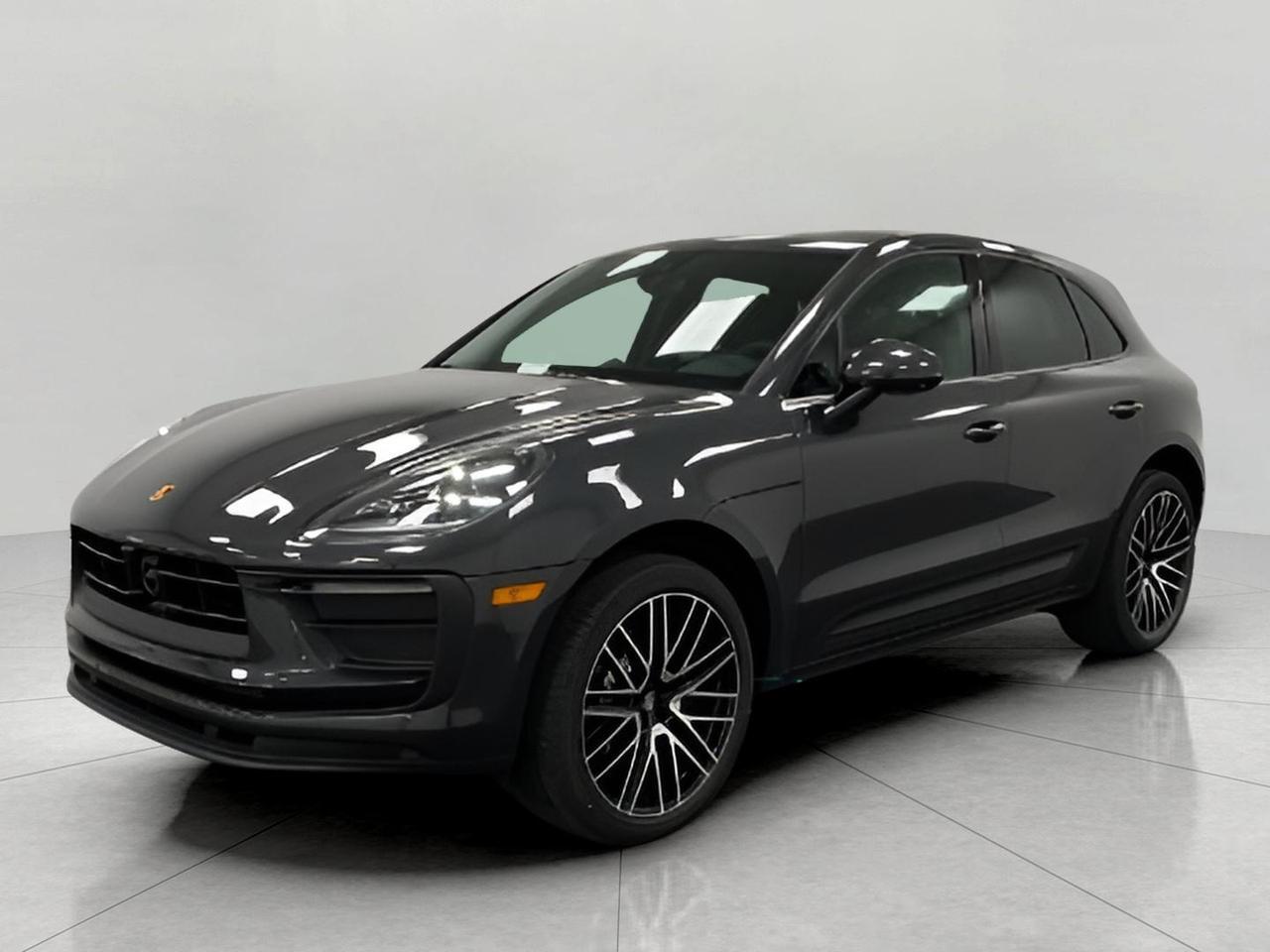 2025 Porsche Macan Appleton WI