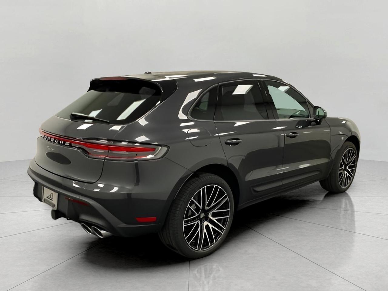 2025 Porsche Macan Appleton WI