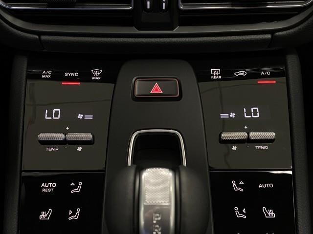 2025 Porsche Macan Appleton WI