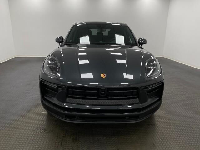 2025 Porsche Macan Appleton WI