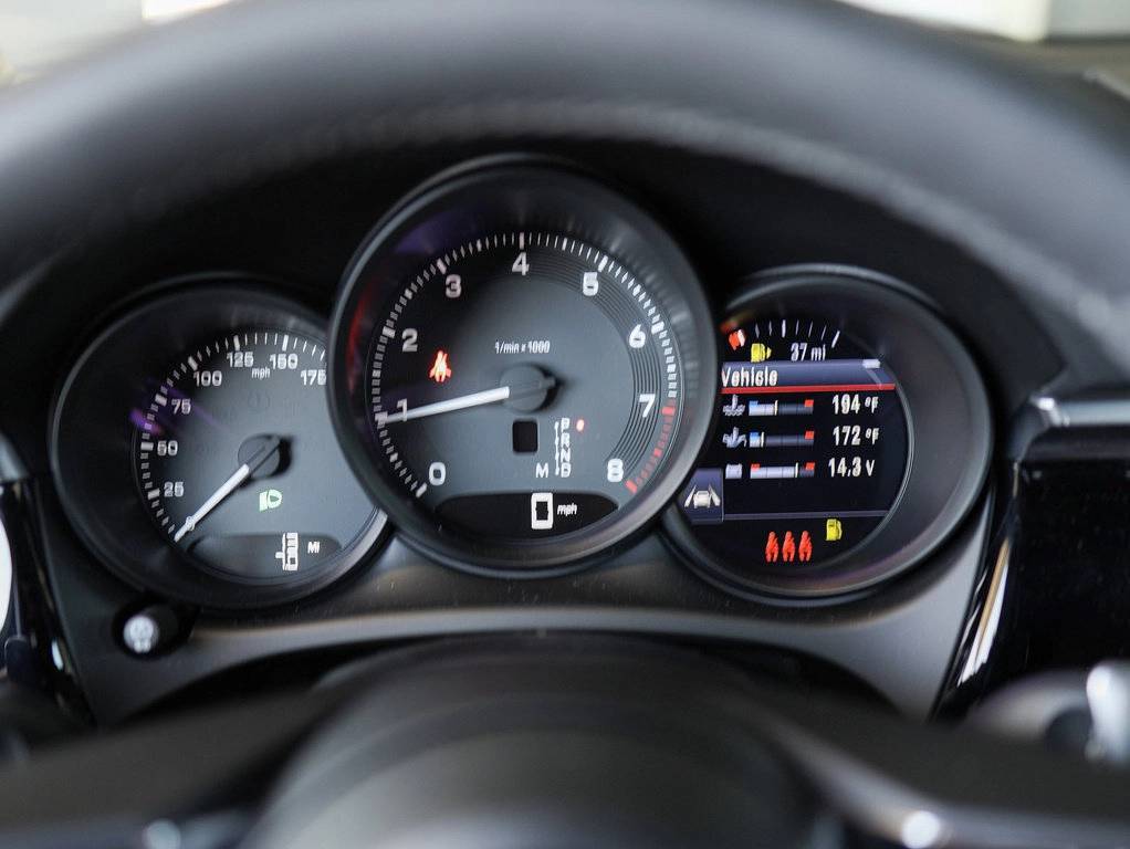 2025 Porsche Macan Bakersfield CA