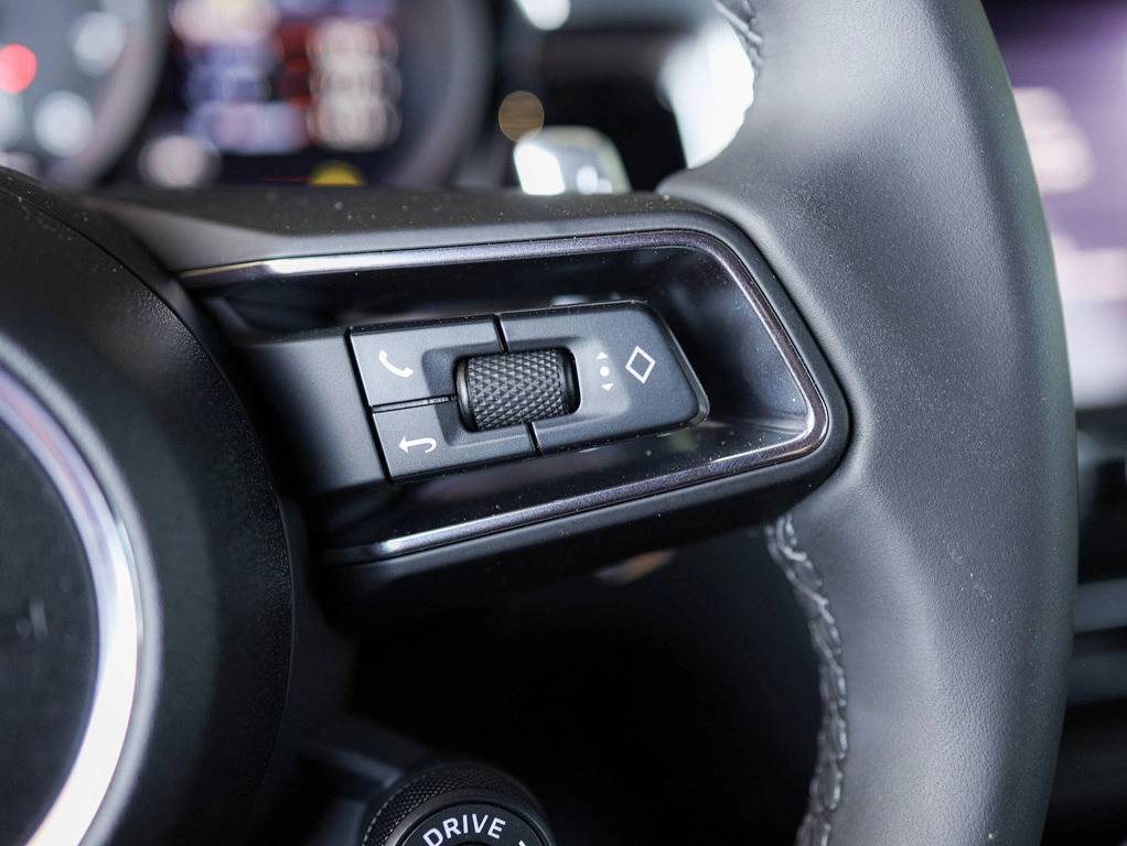 2025 Porsche Macan Bakersfield CA