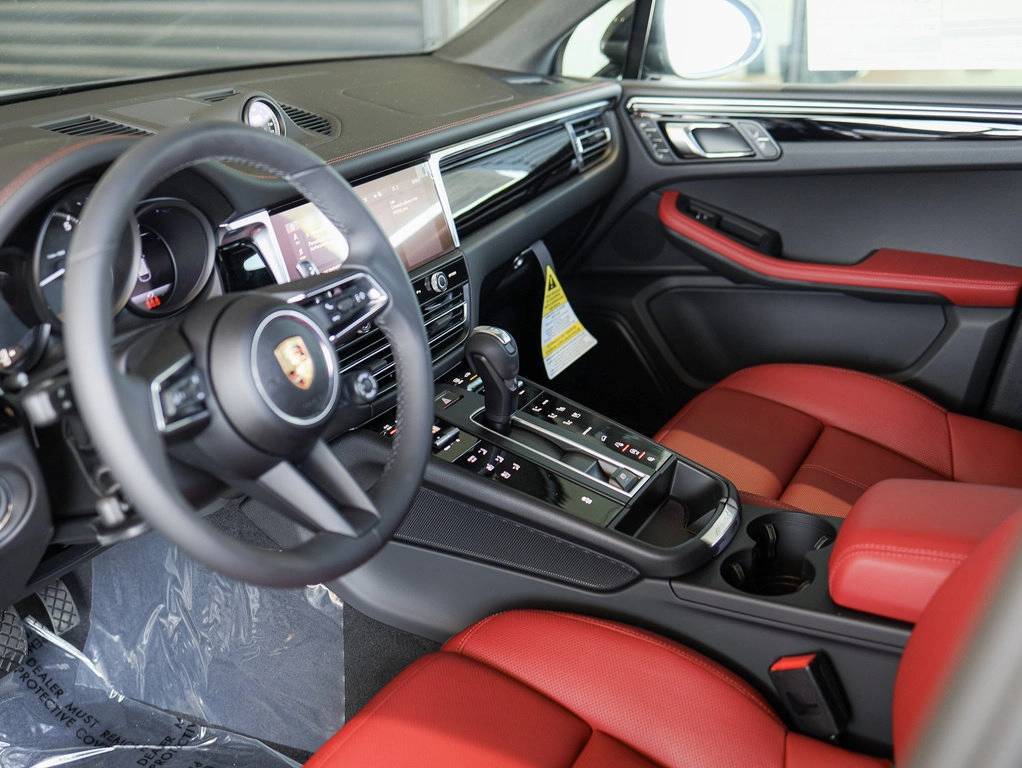 2025 Porsche Macan Bakersfield CA