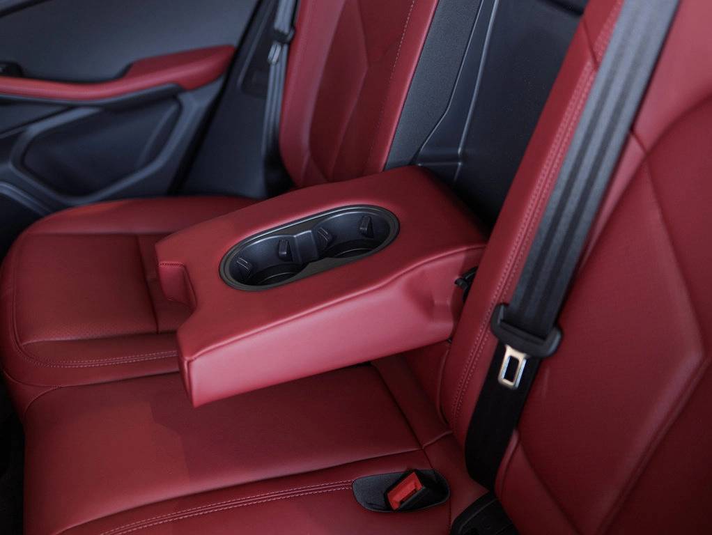 2025 Porsche Macan Bakersfield CA