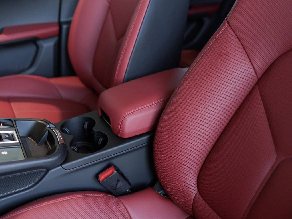 2025 Porsche Macan Bakersfield CA