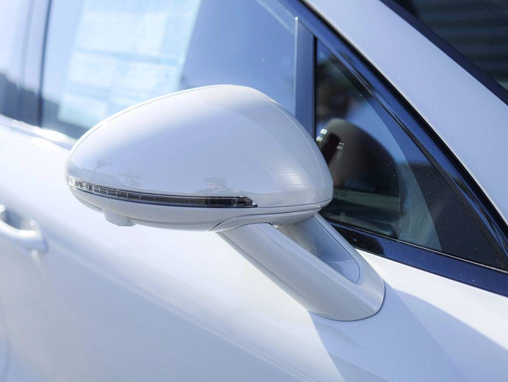 2025 Porsche Macan Bakersfield CA
