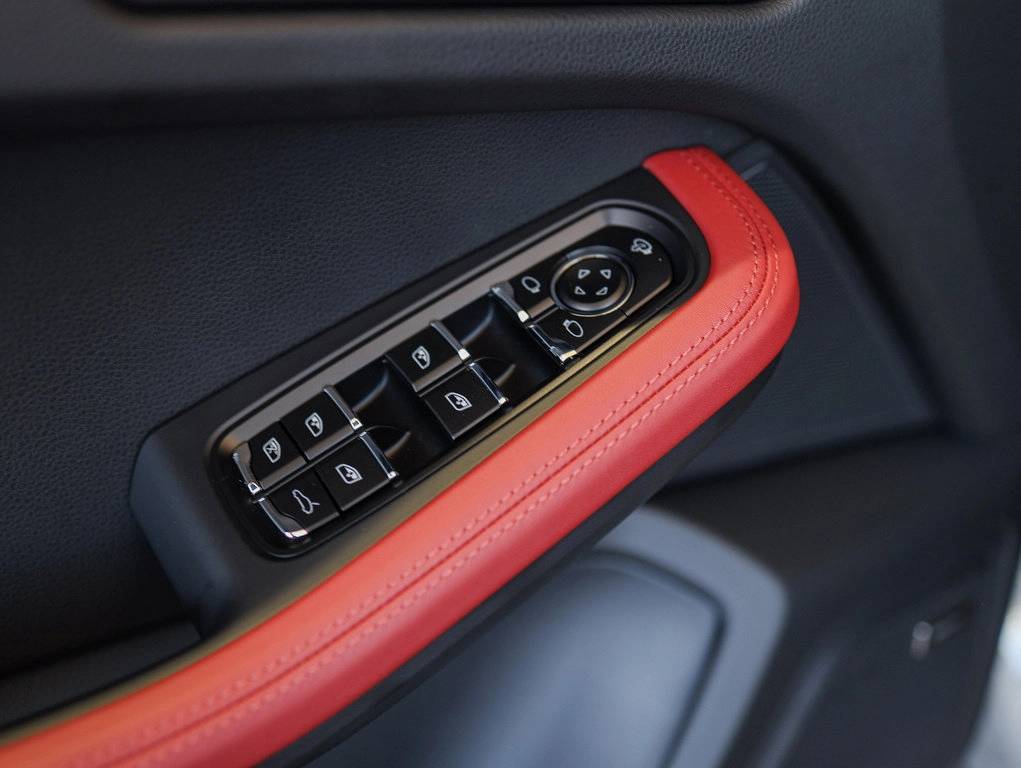 2025 Porsche Macan Bakersfield CA