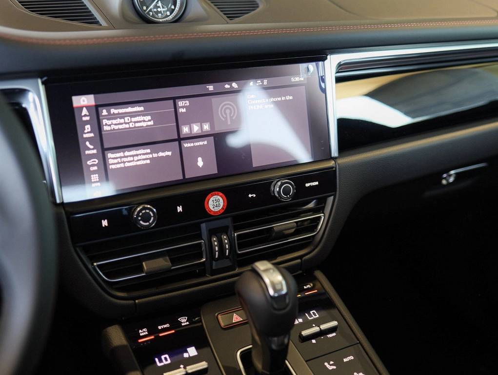 2025 Porsche Macan Bakersfield CA