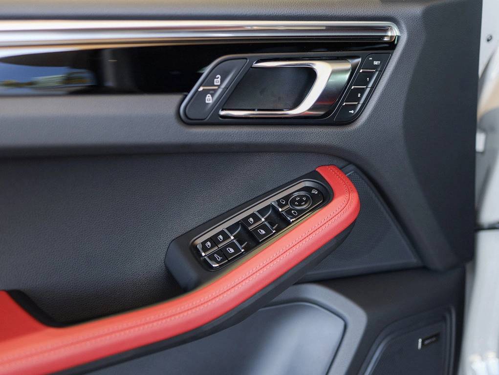 2025 Porsche Macan Bakersfield CA