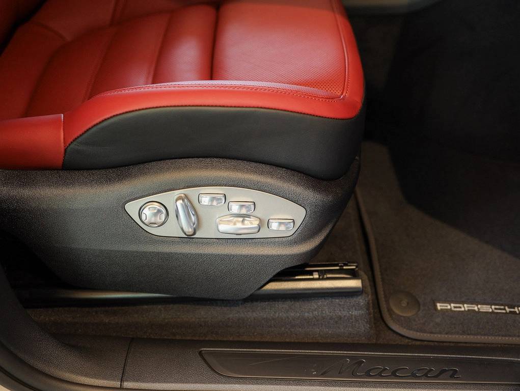 2025 Porsche Macan Bakersfield CA
