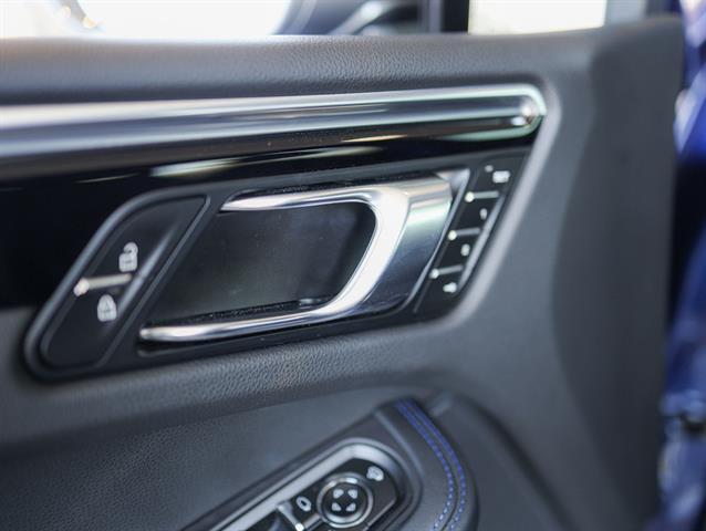 2025 Porsche Macan Bakersfield CA