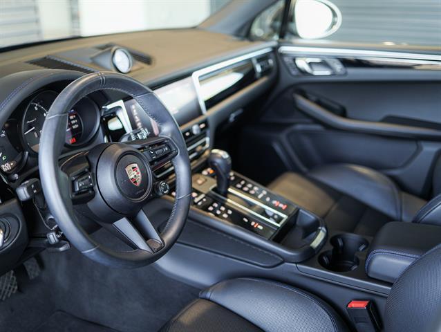 2025 Porsche Macan Bakersfield CA