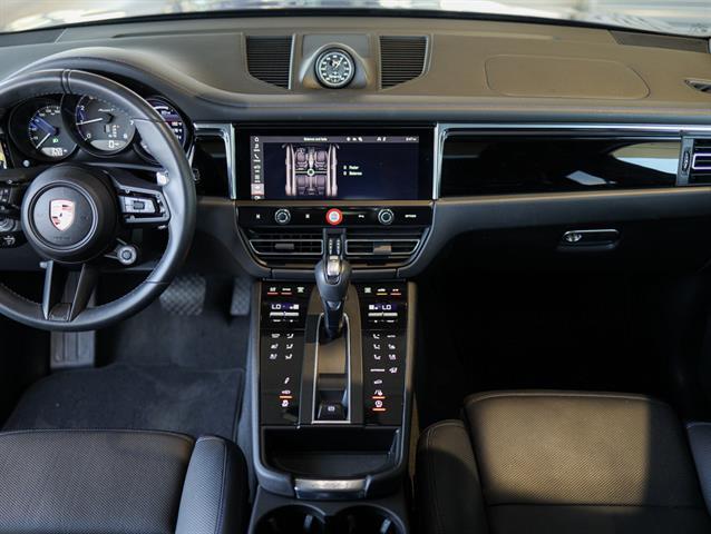 2025 Porsche Macan Bakersfield CA