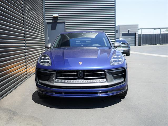 2025 Porsche Macan Bakersfield CA