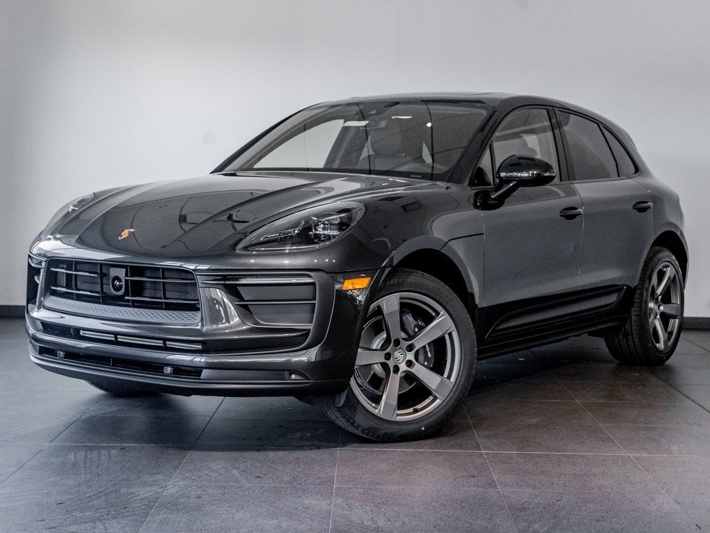 2025 Porsche Macan